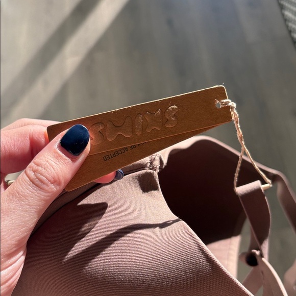 NWT SKIMS bra size 32H Umber Color - Picture 3 of 5